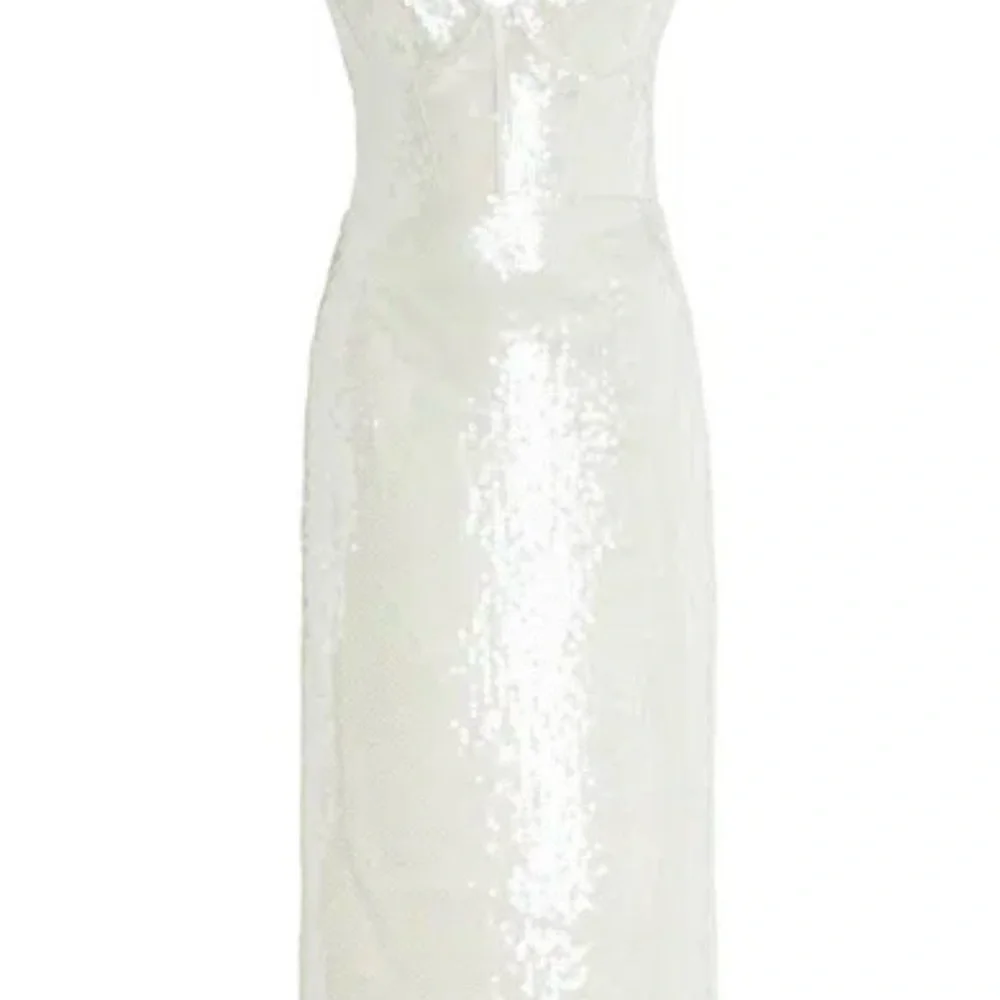 Elegant White Sequin Dress - Picture 3 of 6
